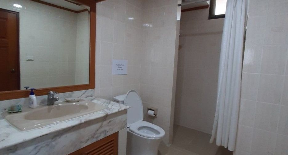 Wohnung zur Miete mit 4 Zimmer in Khlong Toei, Bangkok