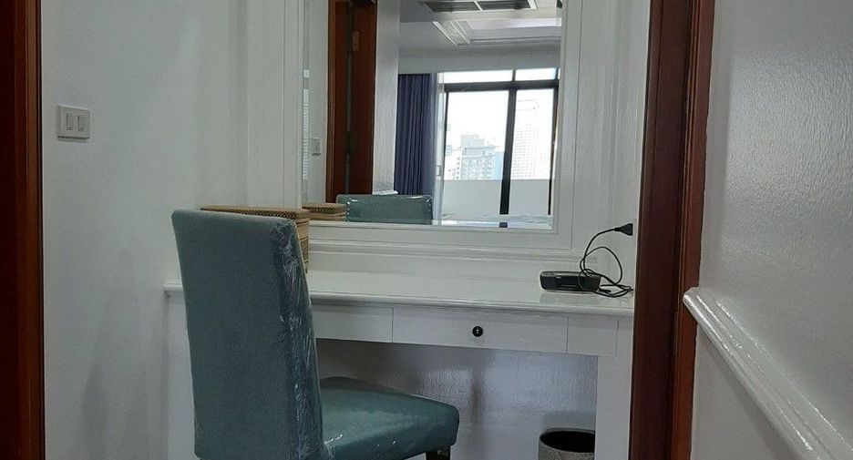 Wohnung zur Miete mit 4 Zimmer in Khlong Toei, Bangkok