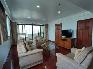 Wohnung zur Miete mit 4 Zimmer in Khlong Toei, Bangkok