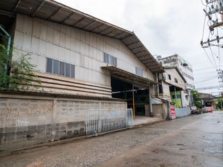 For sale warehouse in Mueang Samut Prakan, Samut Prakan