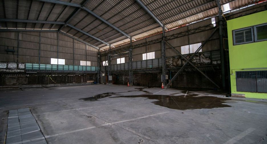 For sale warehouse in Mueang Samut Prakan, Samut Prakan