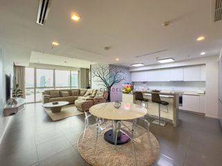 出售 2 卧室 公寓 在 沙吞, 曼谷