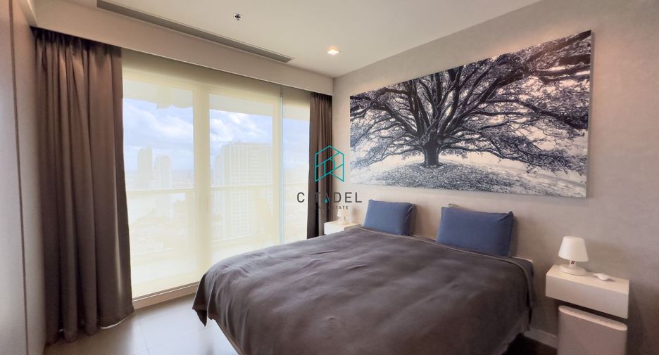 For sale 2 ベッドルーム condo in Sathon, Bangkok