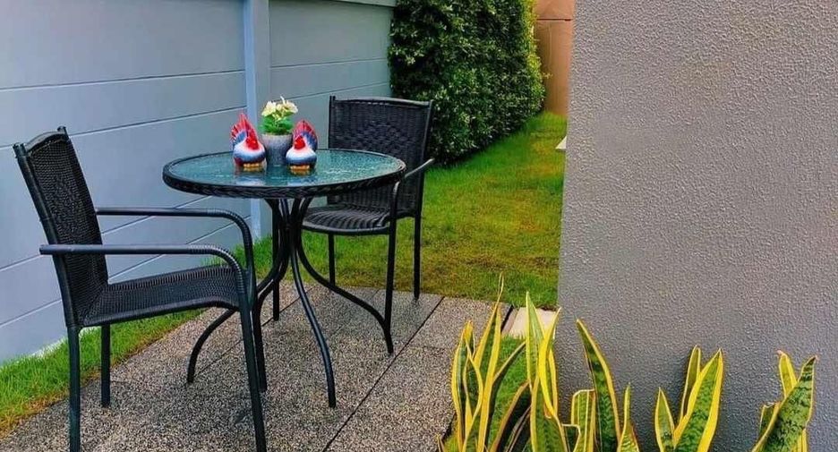 Аренда 5 спальни дом в Bang Bo, Самутпракан