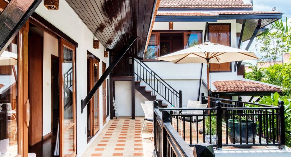 Villa en venta de 4 habitaciones en Bang Lamung, Chonburi