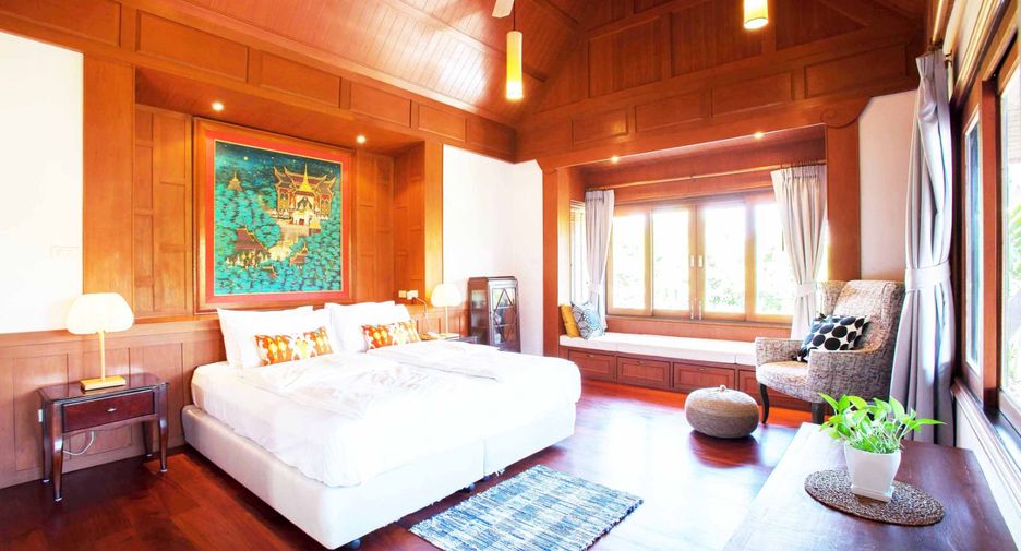 Villa en venta de 4 habitaciones en Bang Lamung, Chonburi
