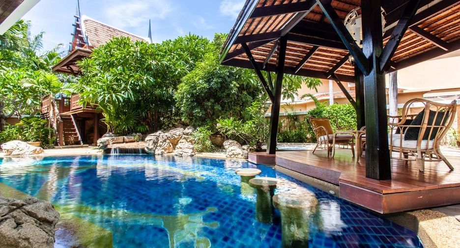 Villa en venta de 4 habitaciones en Bang Lamung, Chonburi