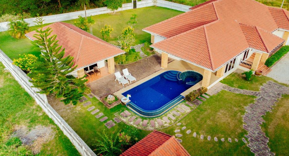 For sale 4 bed villa in Mueang Rayong, Rayong