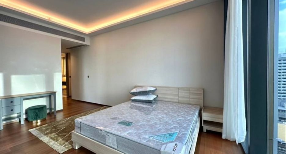 Condo en alquiler de 2 habitaciones en Khlong Toei, Bangkok