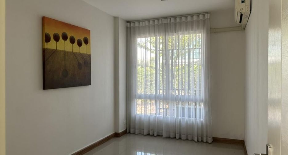 For rent and for sale 5 bedrooms house in Sai Mai, Bangkok