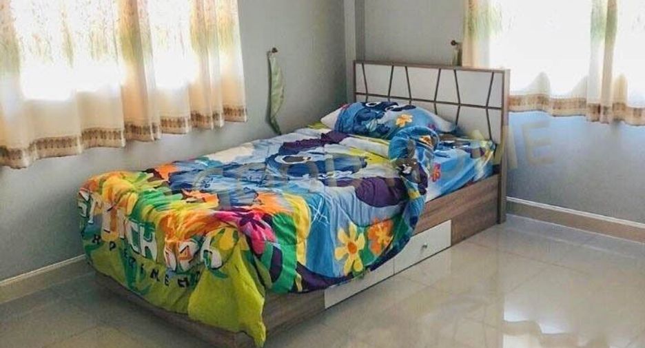 Reihenhaus zum Kauf mit 3 Zimmer in Phutthamonthon, Nakhon Pathom