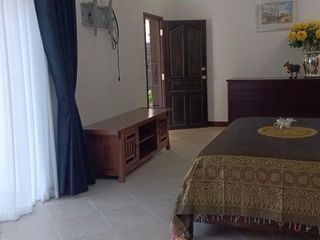 For sale 3 bed villa in Pratumnak, Pattaya