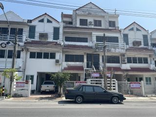 For sale 10 Beds house in Ban Chang, Rayong