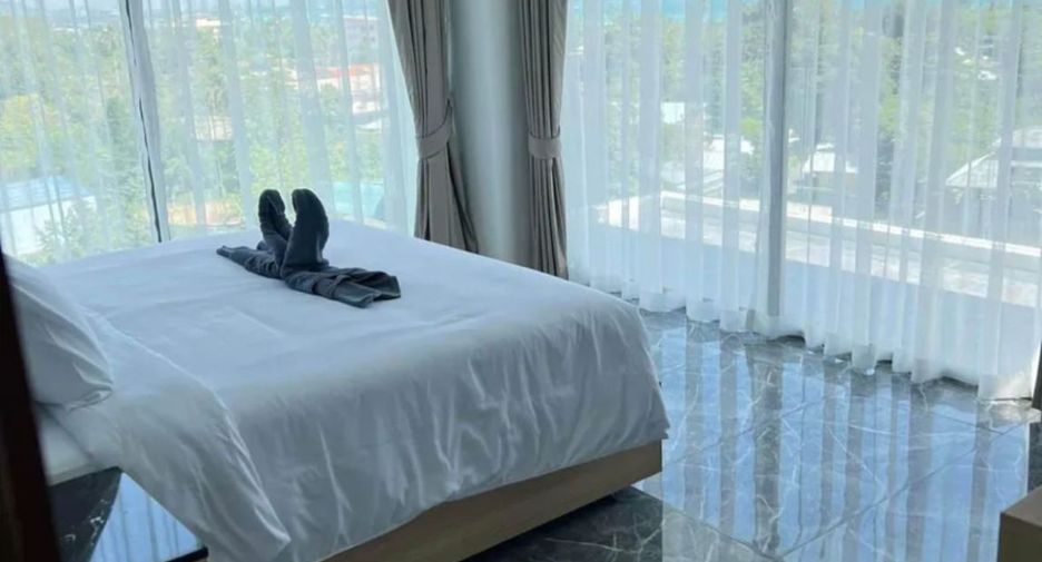 For rent 3 bedrooms condo in Mueang Phuket, Phuket