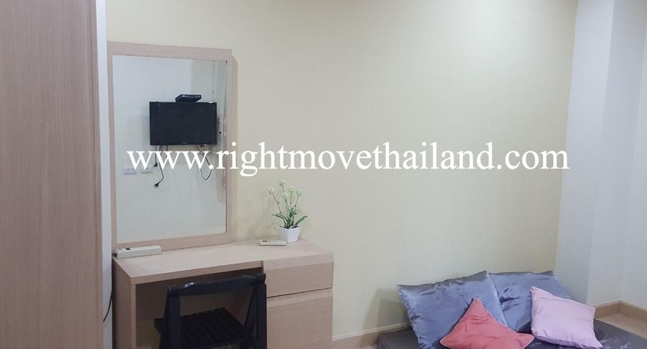 For sale 3 bedrooms townhouse in Yan Nawa, Bangkok