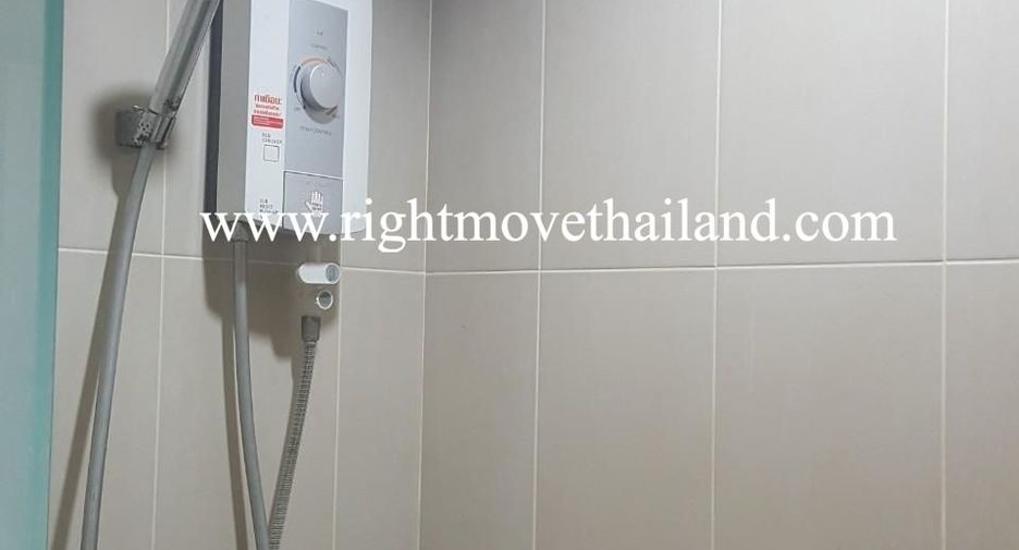 For sale 3 bedrooms townhouse in Yan Nawa, Bangkok