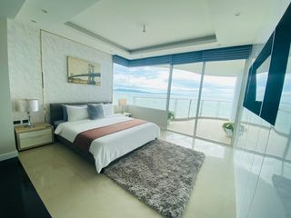 For sale 4 bed condo in Bang Lamung, Chonburi