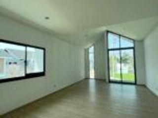 Casa en venta de 5 habitaciones en Bang Phli, Samut Prakan