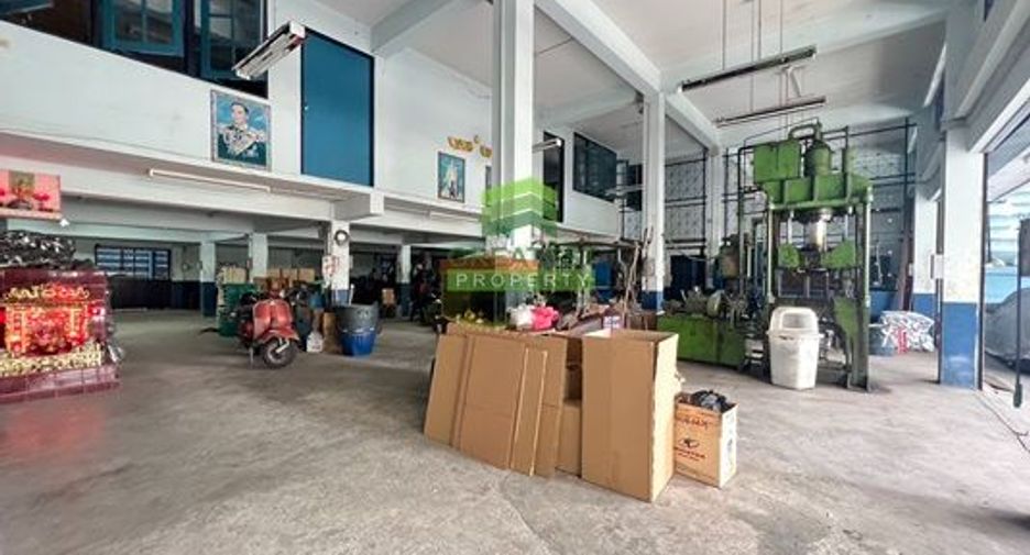 For sale 6 bed retail Space in Bang Khae, Bangkok