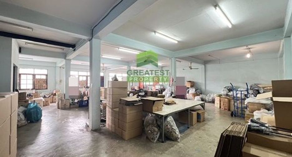 For sale 6 bedrooms retail Space in Bang Khae, Bangkok