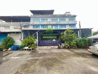 For sale 6 bedrooms retail Space in Bang Khae, Bangkok