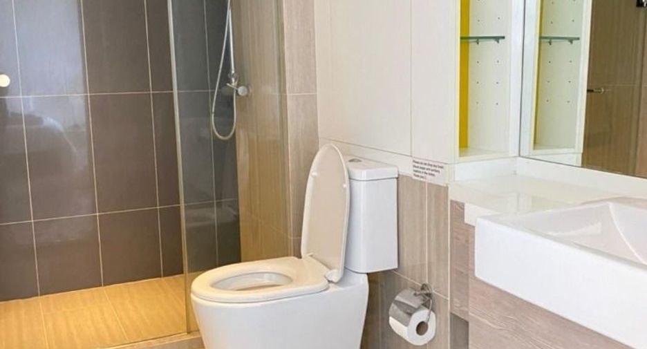 For rent and for sale 2 bed condo in Phaya Thai, Bangkok