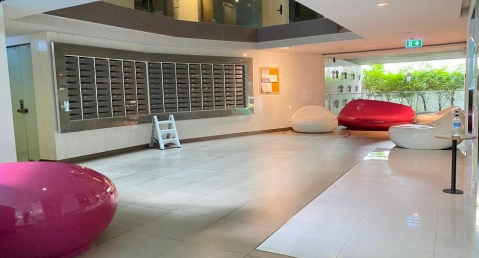 For rent and for sale 2 bed condo in Phaya Thai, Bangkok