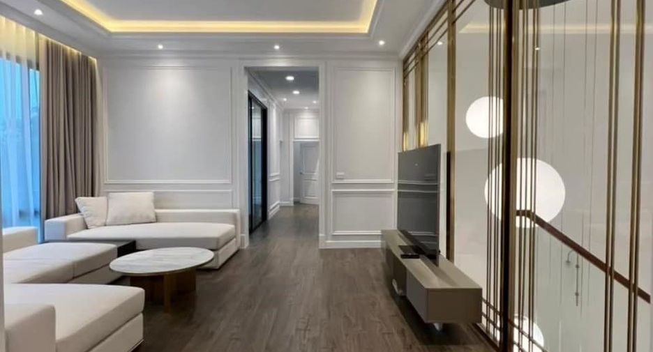 For rent 7 ベッドルーム house in Phaya Thai, Bangkok