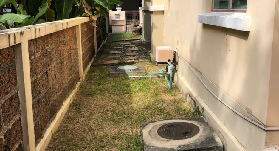 For sale 3 bedrooms house in Thung Khru, Bangkok