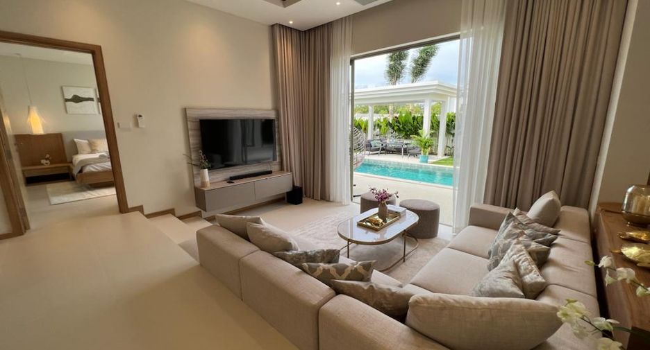 For sale 3 bedrooms villa in Thalang, Phuket