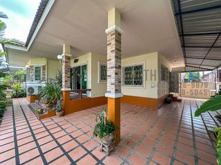 Haus zur Miete und zum Kauf mit 3 Zimmer in Doi Saket, Chiang Mai