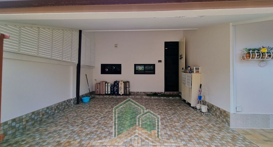 For sale 2 bed house in Bang Lamung, Chonburi