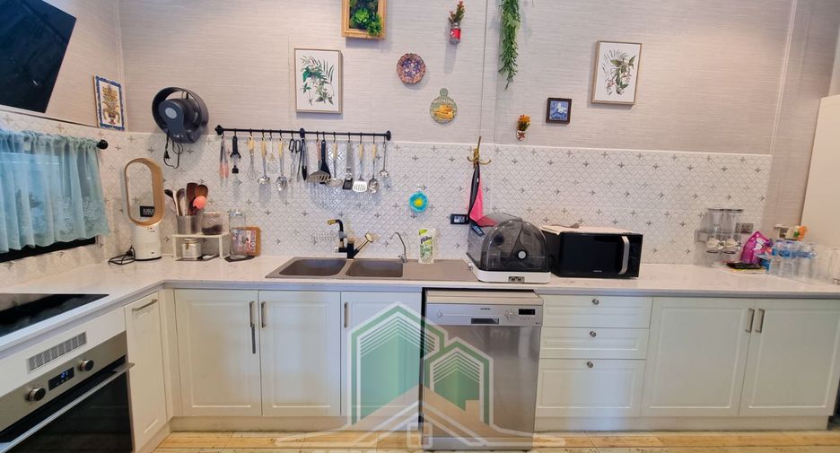For sale 2 bed house in Bang Lamung, Chonburi