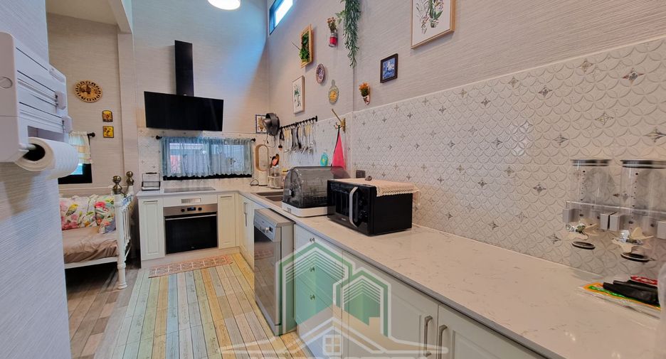 For sale 2 bed house in Bang Lamung, Chonburi