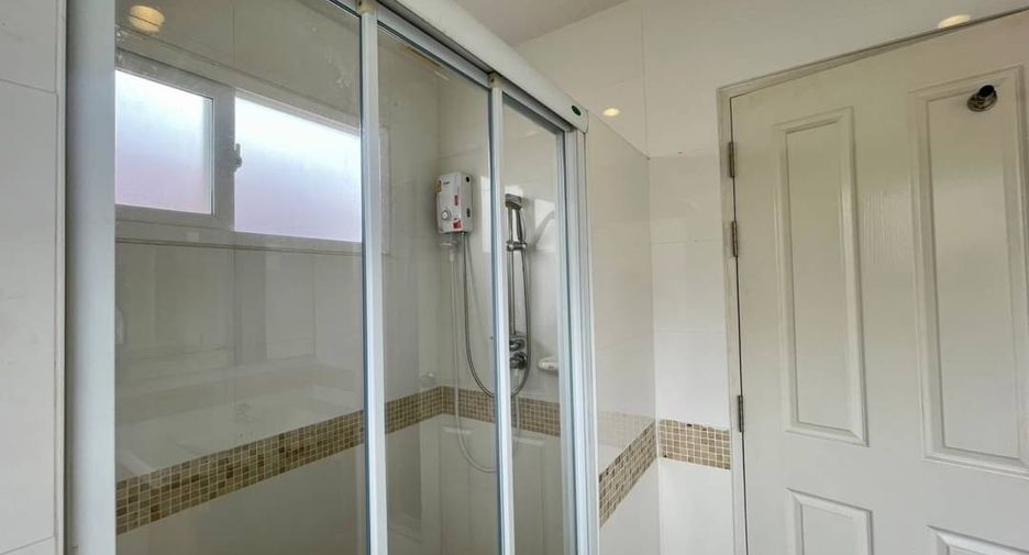 For sale 3 ベッドルーム house in San Kamphaeng, Chiang Mai