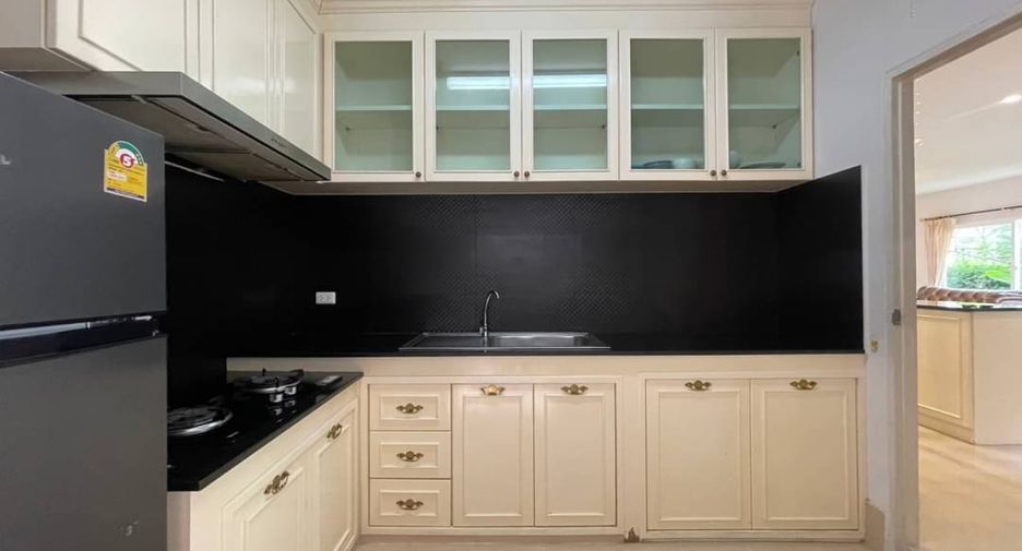 For sale 3 ベッドルーム house in San Kamphaeng, Chiang Mai