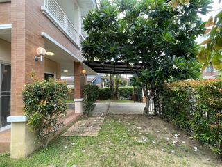 For sale 3 bedrooms house in San Kamphaeng, Chiang Mai