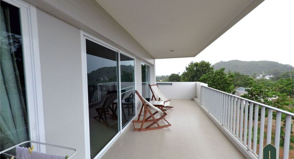 For sale 2 bedrooms condo in Sam Roi Yot, Prachuap Khiri Khan