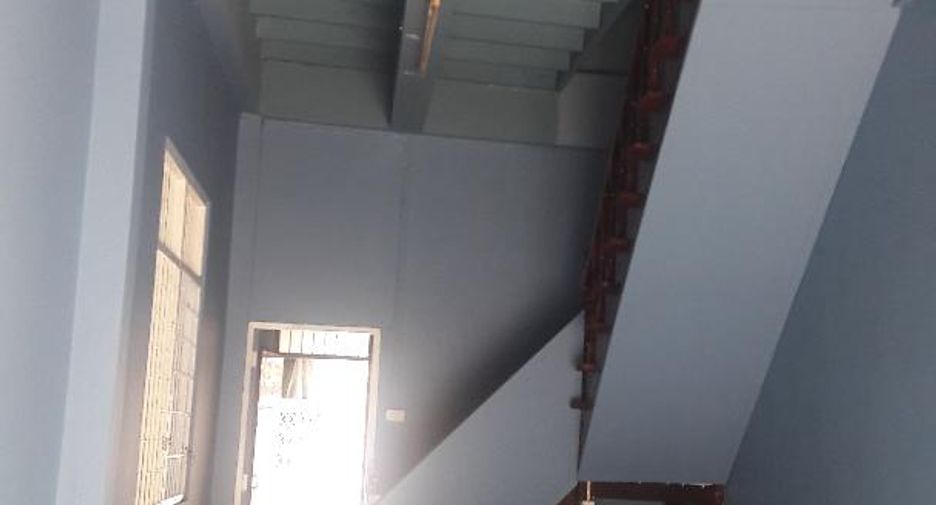 For rent 1 bed retail Space in Mueang Lampang, Lampang