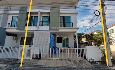 ขาย 4 ห้องนอน ทาวน์เฮ้าส์ ใน ประเวศ, กรุงเทพฯ