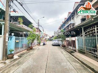 For sale 4 Beds townhouse in Phasi Charoen, Bangkok