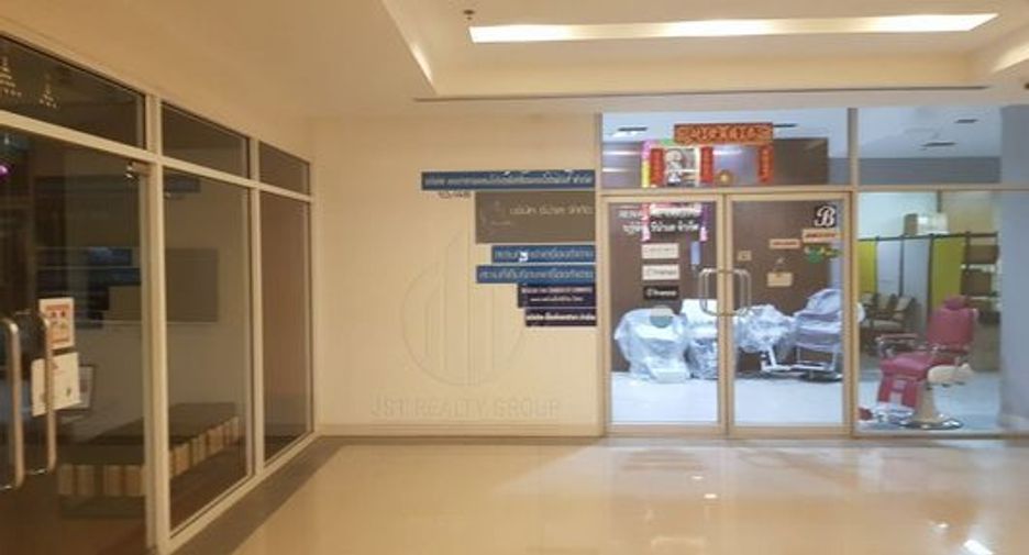 For rent and for sale 1 bed office in Khlong Toei, Bangkok