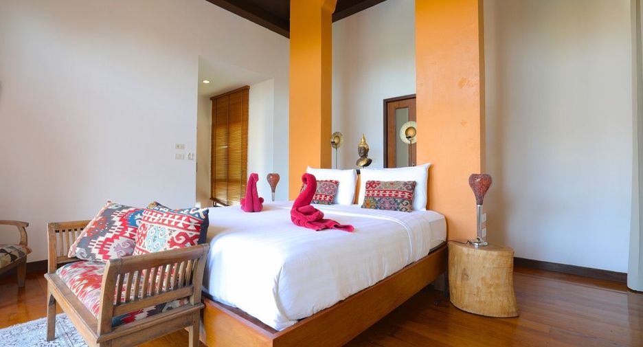 For sale 6 bedrooms house in East Pattaya, Pattaya