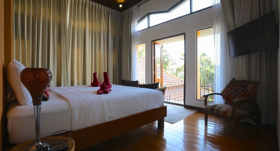 For sale 6 bedrooms house in East Pattaya, Pattaya
