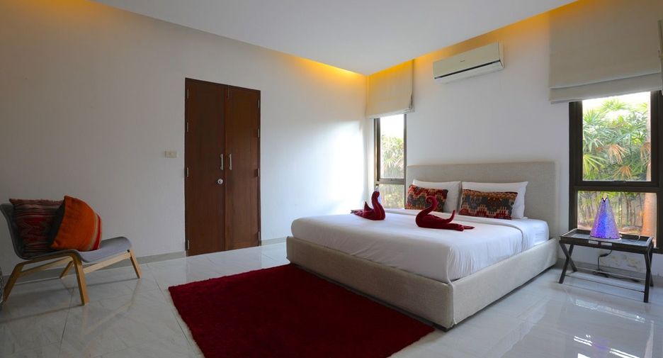 For sale 6 bedrooms house in East Pattaya, Pattaya