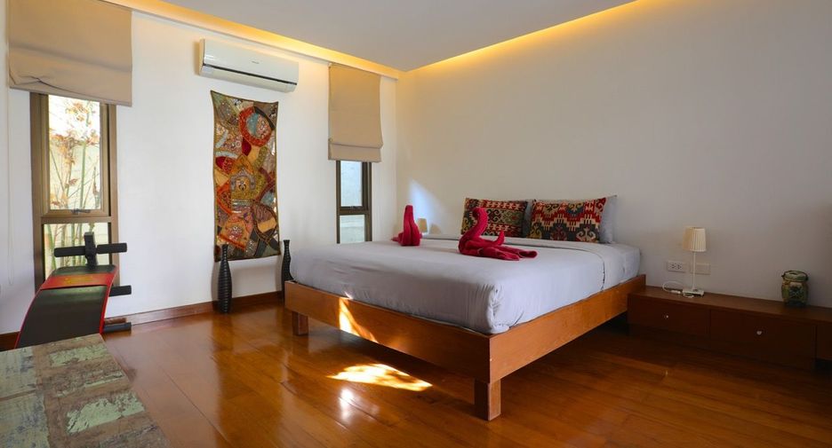 For sale 6 bedrooms house in East Pattaya, Pattaya