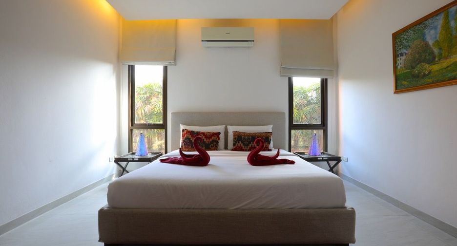 For sale 6 bedrooms house in East Pattaya, Pattaya