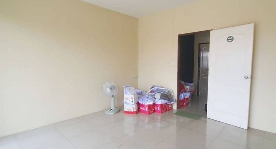 For sale 4 bed office in Si Racha, Chonburi
