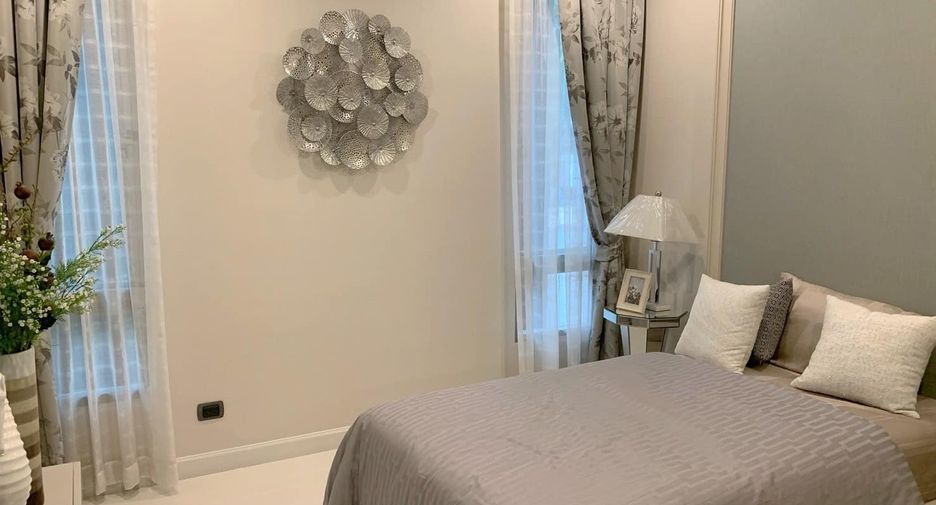 For rent and for sale 5 bedrooms house in Lat Krabang, Bangkok
