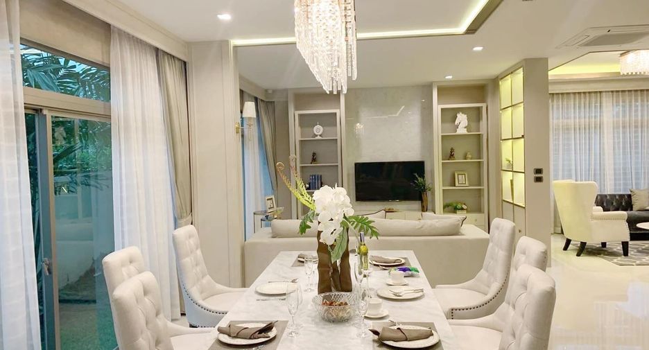 For rent and for sale 5 bedrooms house in Lat Krabang, Bangkok